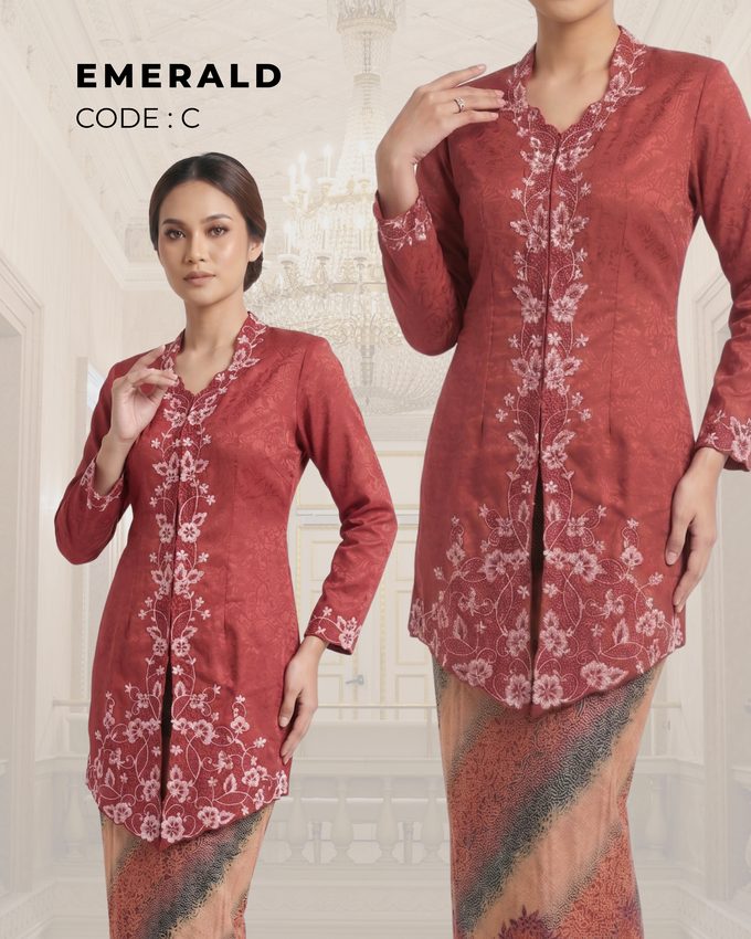 Kebaya Emerald – Merah Bata